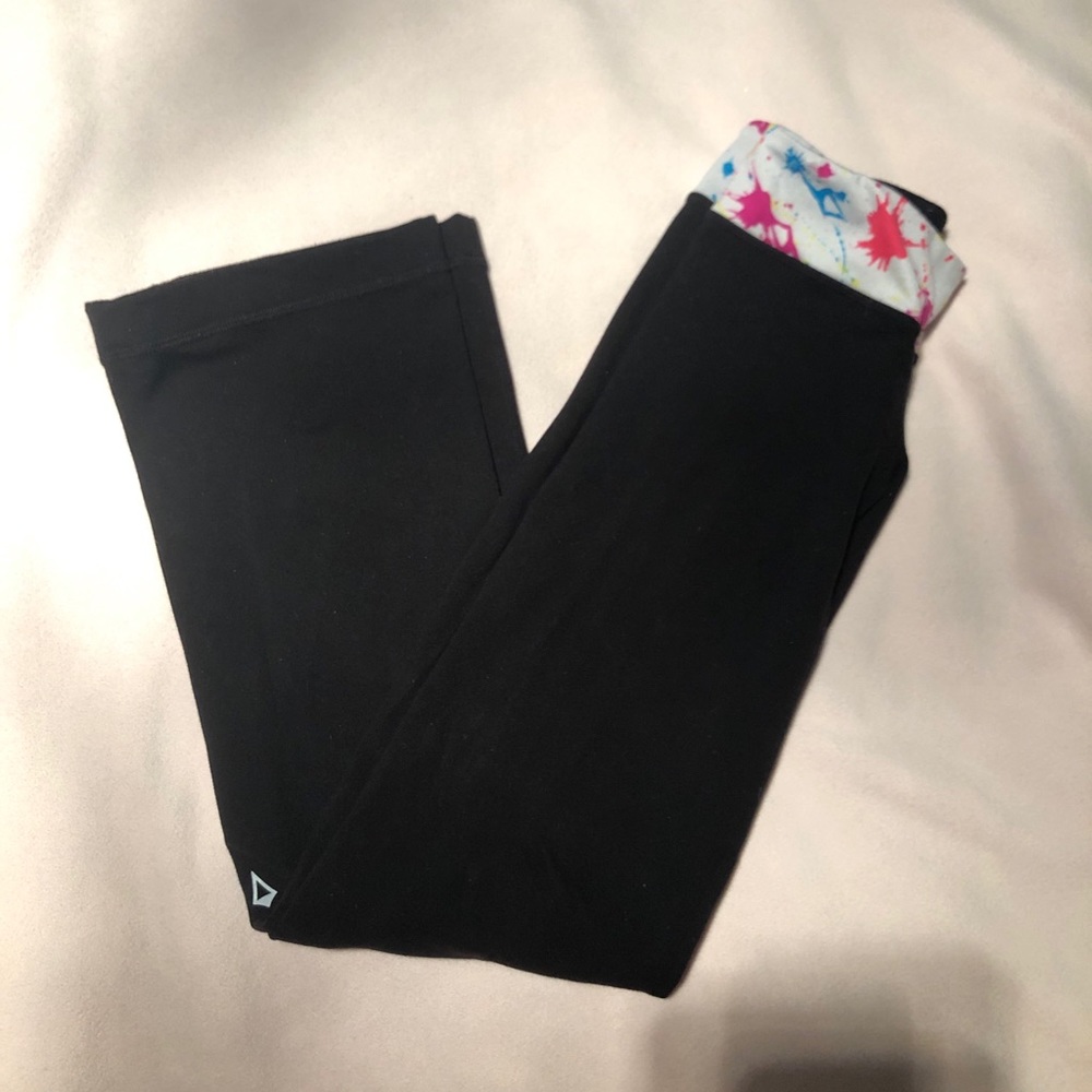 COPY - Girls ivivva yoga pants
